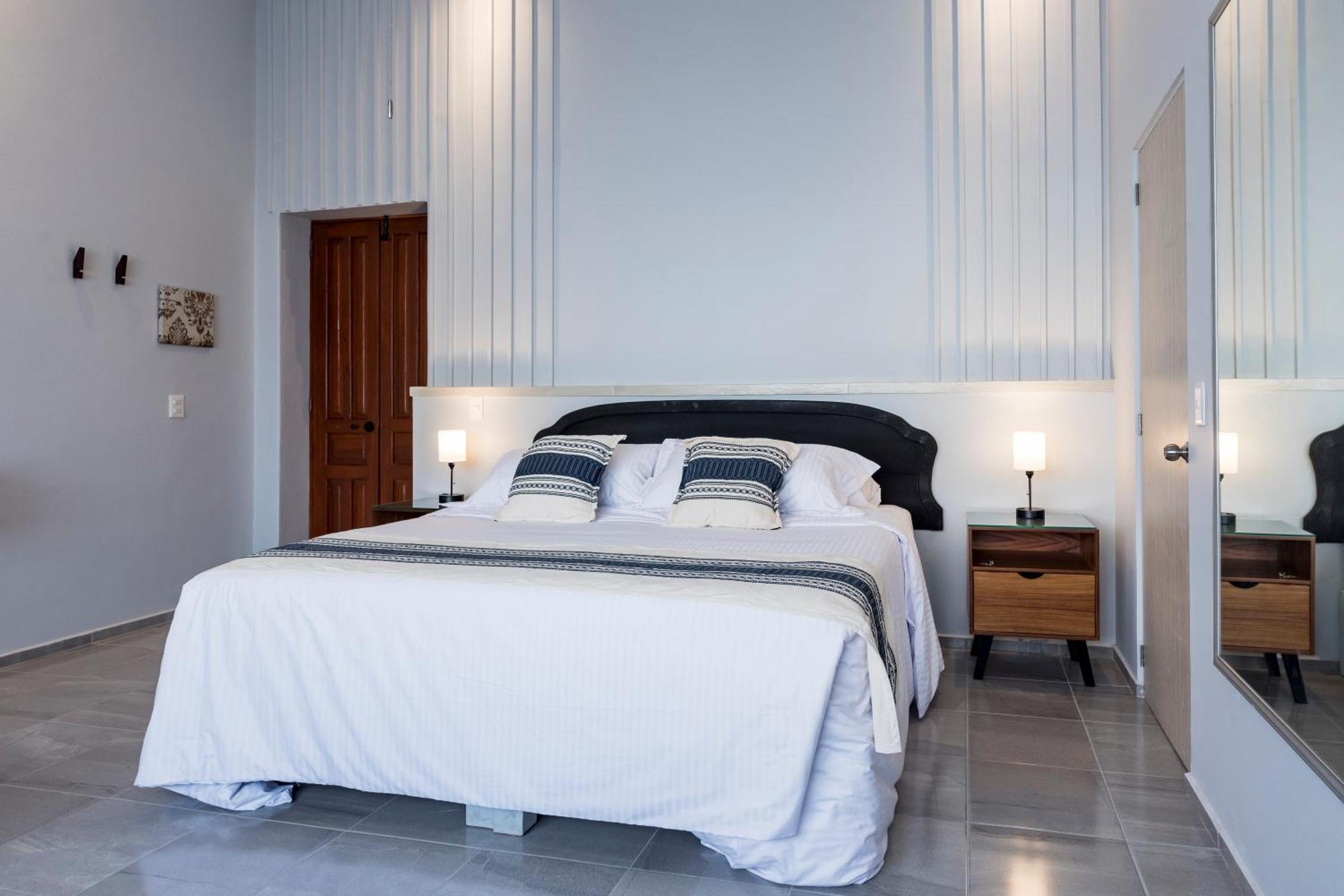 Casa Murmullos Guadalajara Ngoại thất bức ảnh