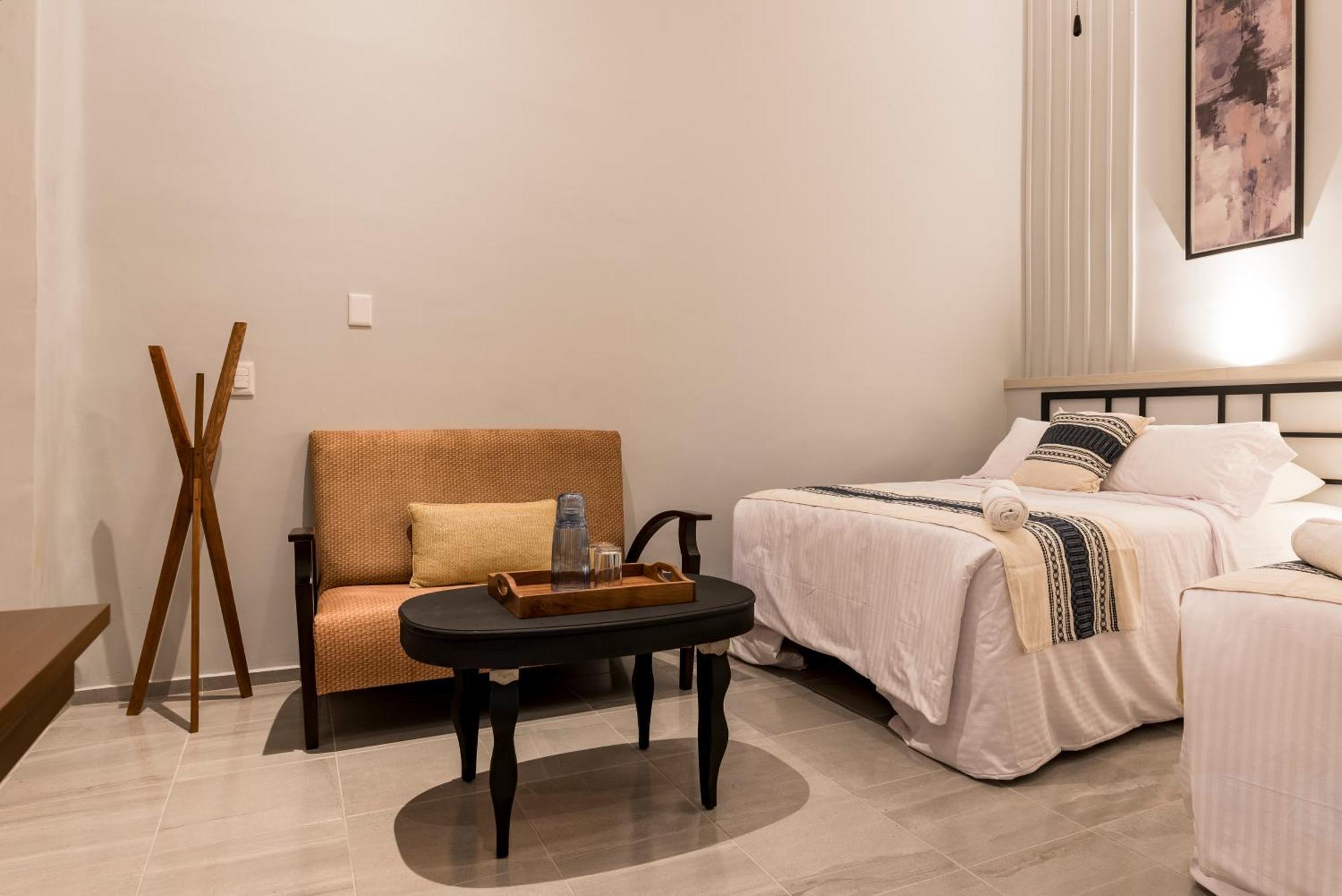 Casa Murmullos Guadalajara Ngoại thất bức ảnh